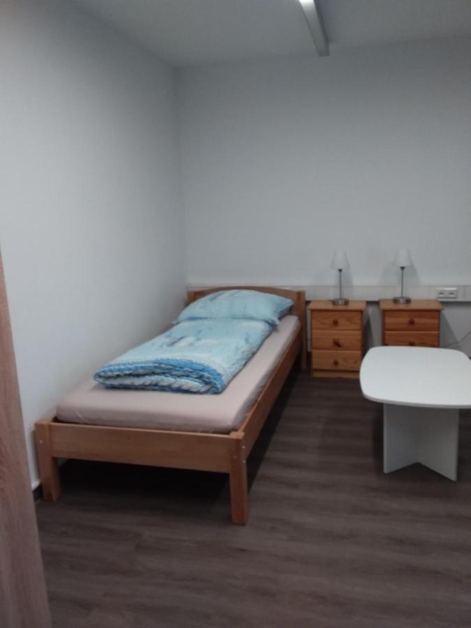 Nguyen Le 3 Schlafzimmer, 7 Bette,Dusche, 2 Wc , Kueche Ab 2 Uebernachtungen Neukirch  Εξωτερικό φωτογραφία